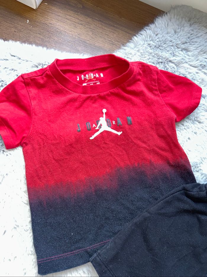 Ensemble short rouge et noir - 24 mois - Jordan - photo numéro 2