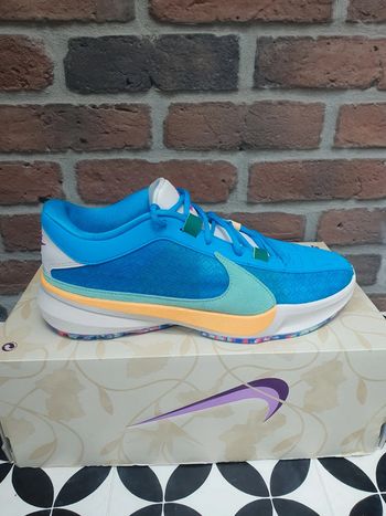 Nike Zoom Giannis Freak "Grèce x Nigeria" (45)