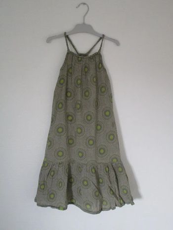 Robe kaki Vertbaudet 6 ans TBE