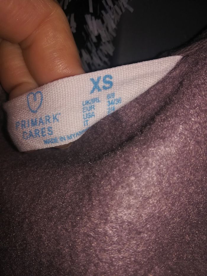 Pull à capuche taille xs primark - photo numéro 3