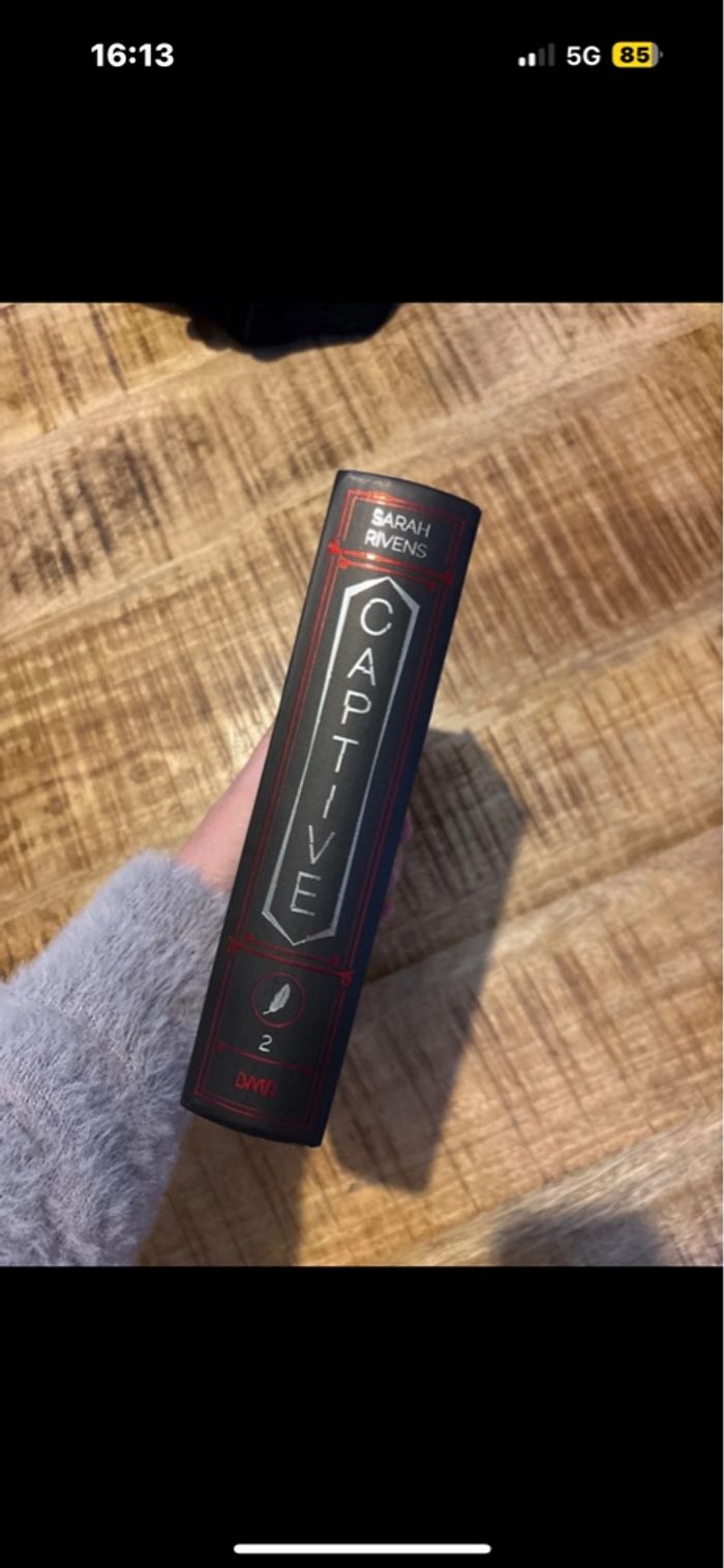 Captive - Sarah Rivens - Tome 2 - Collector - photo numéro 6