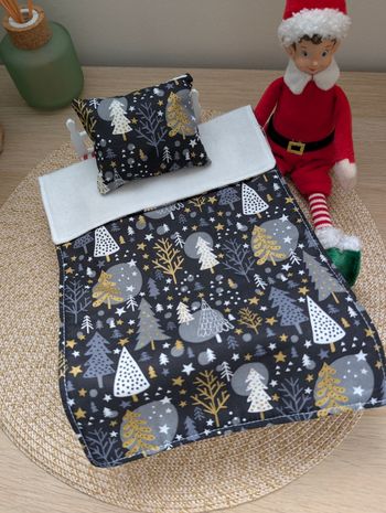 Couverture et oreiller pour lutin farceur