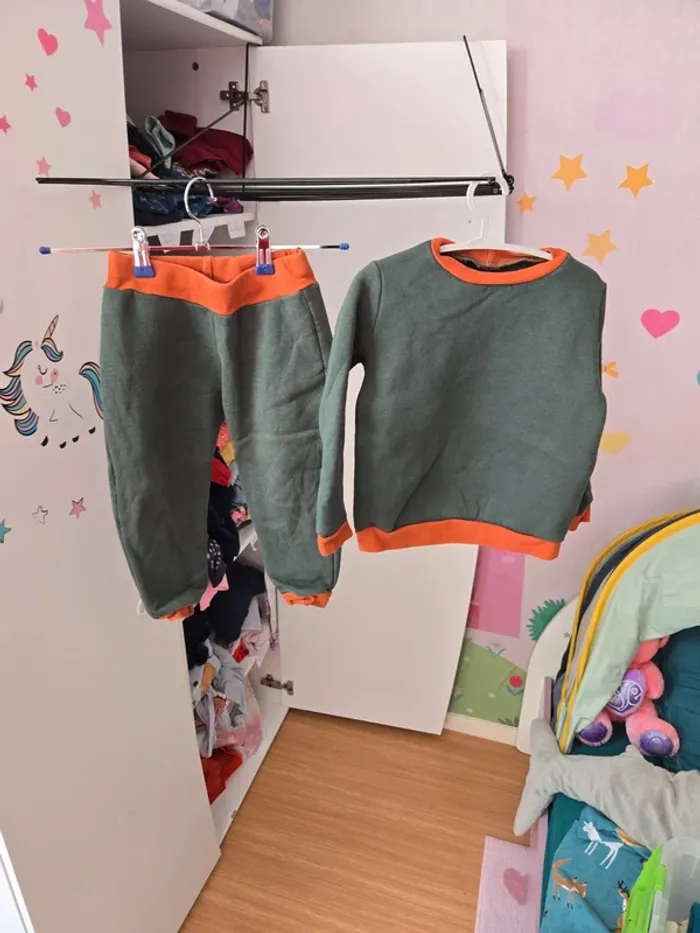 Ensemble fait main taille 4 ans - photo numéro 5