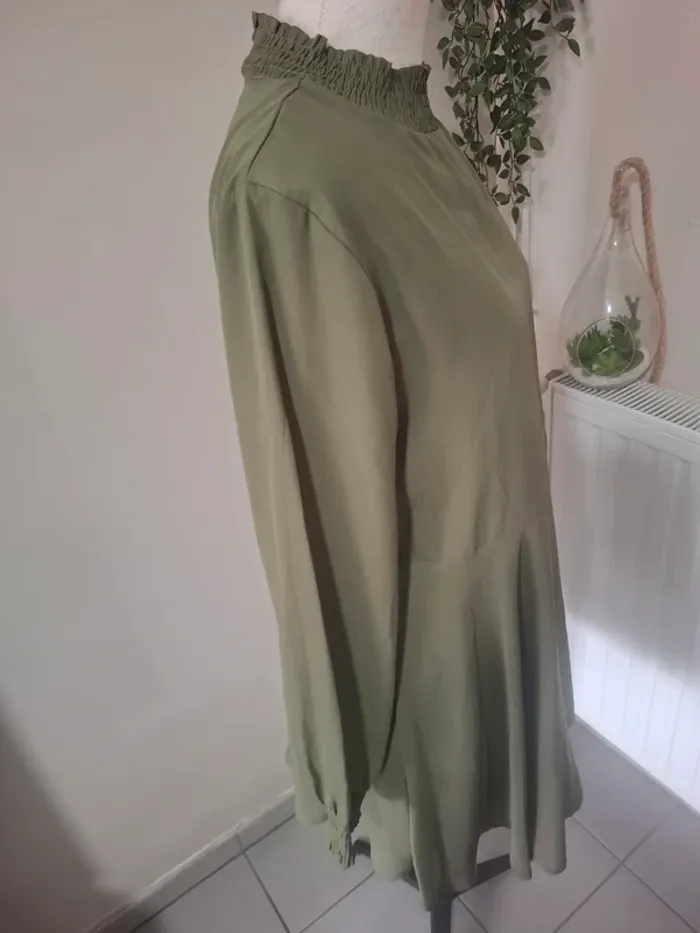 Robe fluide kaki T38 - photo numéro 2
