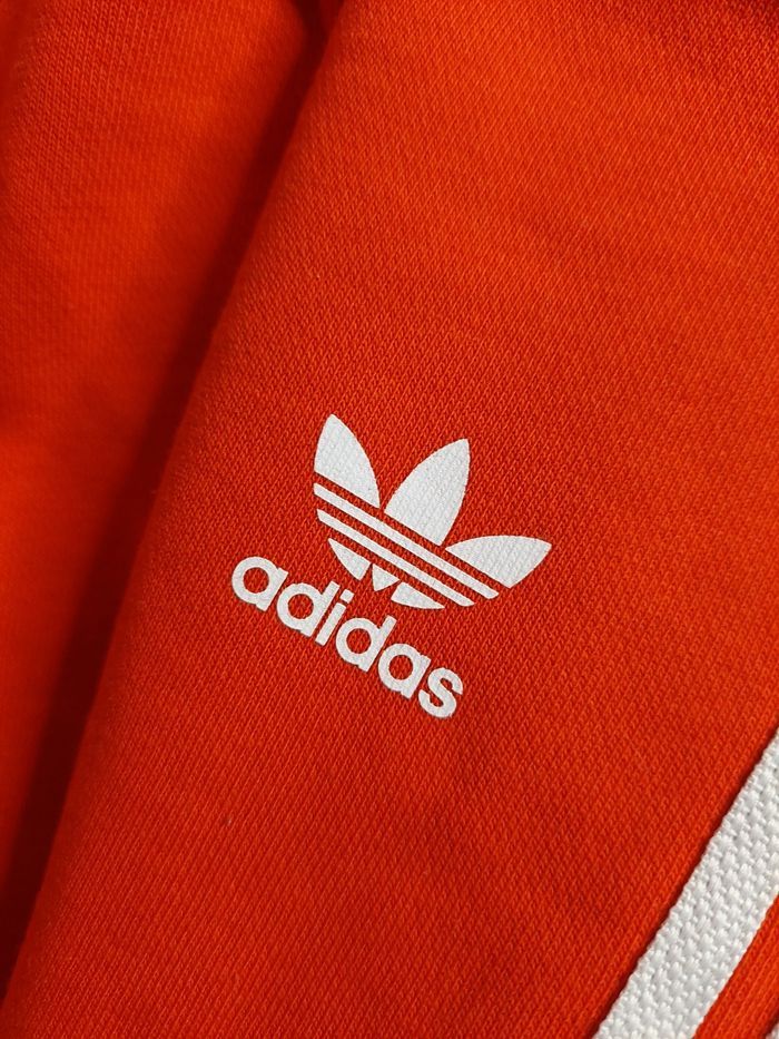 Ensemble jogging rouge Adidas mixte 2/3 ans authentique  👟 - photo numéro 5