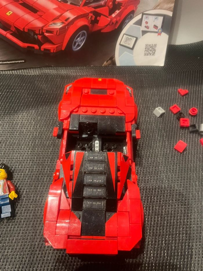 Lego Speed champions 76895 Ferrari F8 Tributo non complet avec notice - photo numéro 13