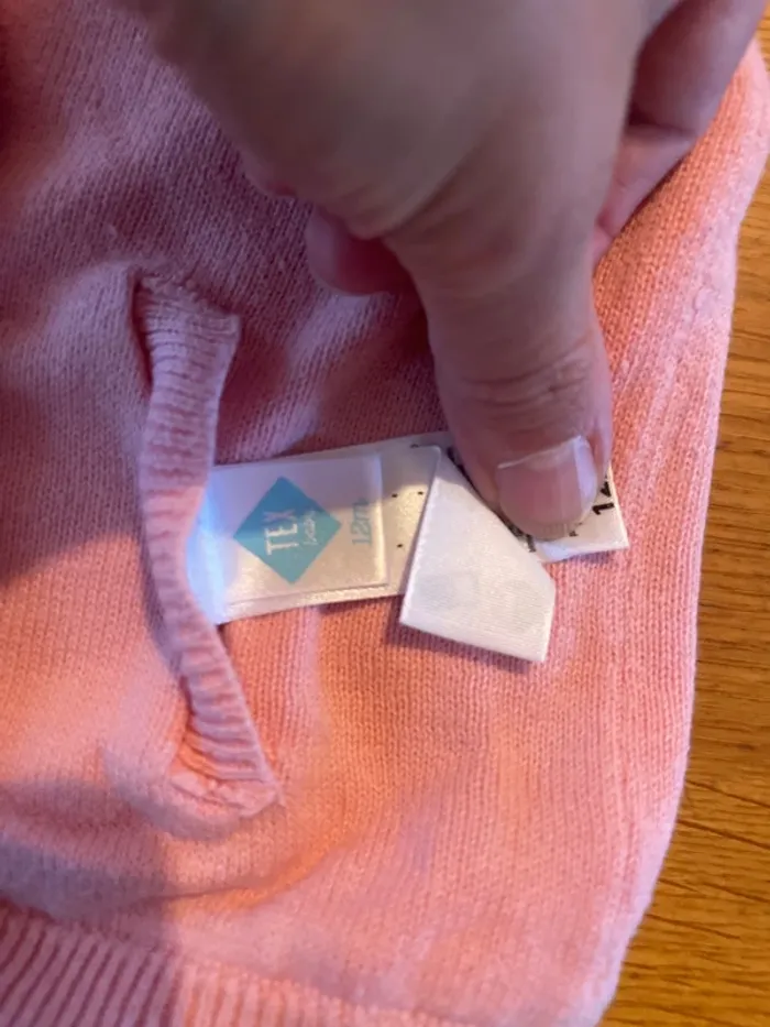 2 gilets fille 12 mois - photo numéro 5