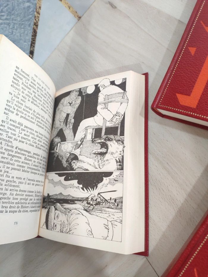 Lot 3 livres Oss 117 Jean Bruce ici trahison travail sans filet n'est pas mort s'en occupe - photo numéro 8