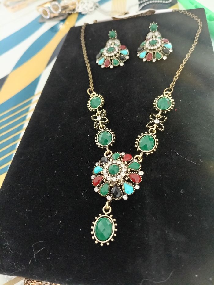 Parure bijoux - photo numéro 2