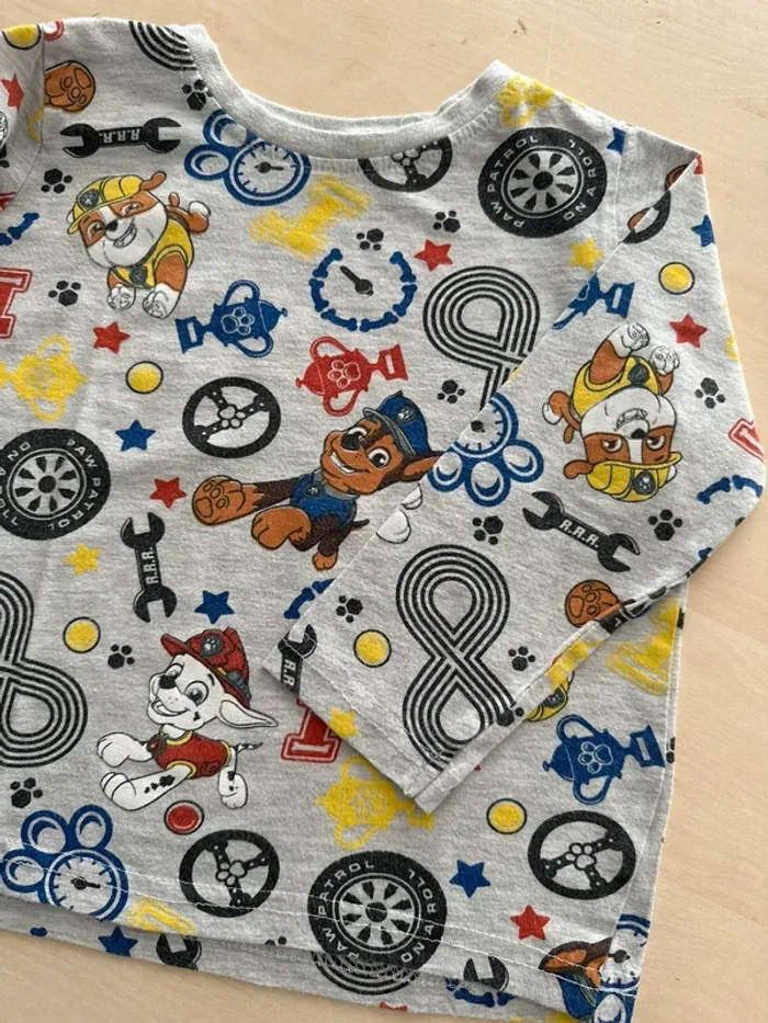 Pyjama 1.5/2 ans en 92 cm - photo numéro 4