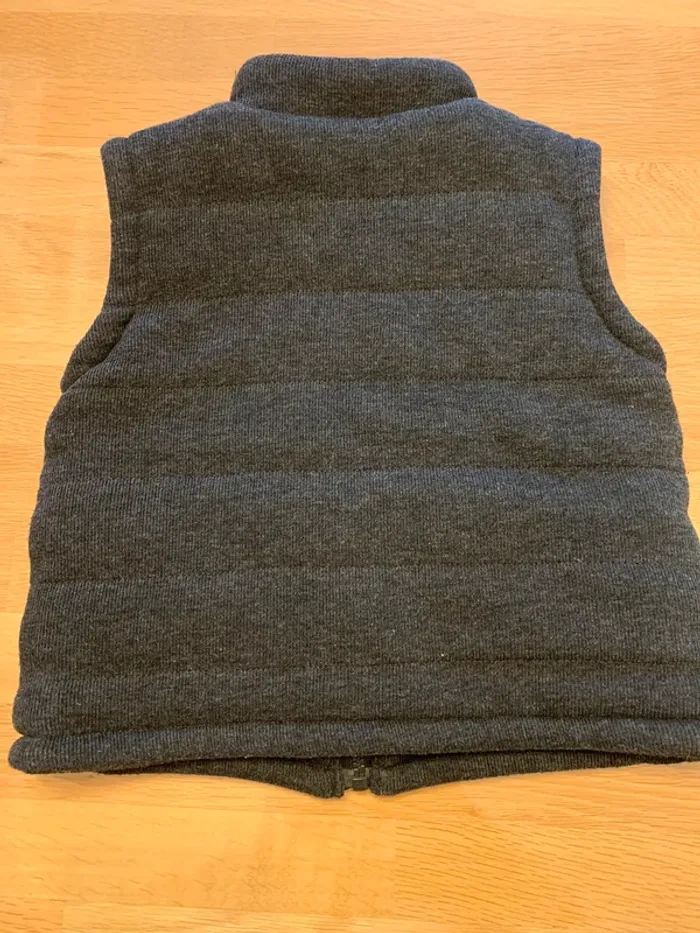 Veste sans manches 2 ans - photo numéro 2
