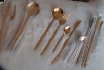 Lot couverts inox doré 24 pieces