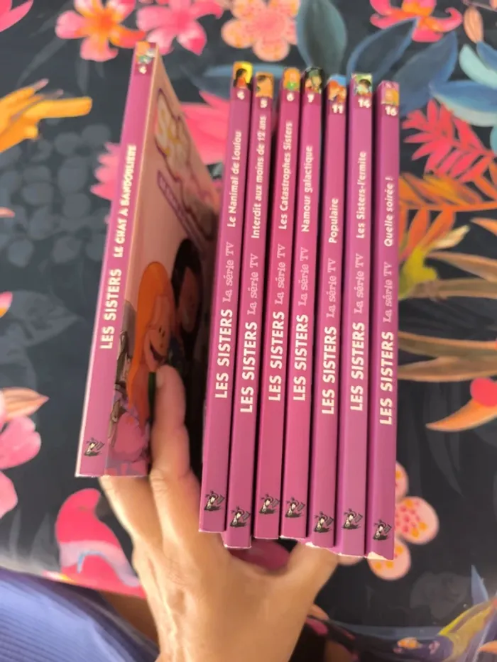 Lot de 8 livres les sisters - photo numéro 3