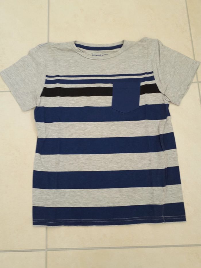 T-shirt T 12 ans