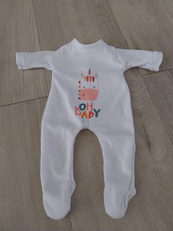 Grenouillère pour poupée