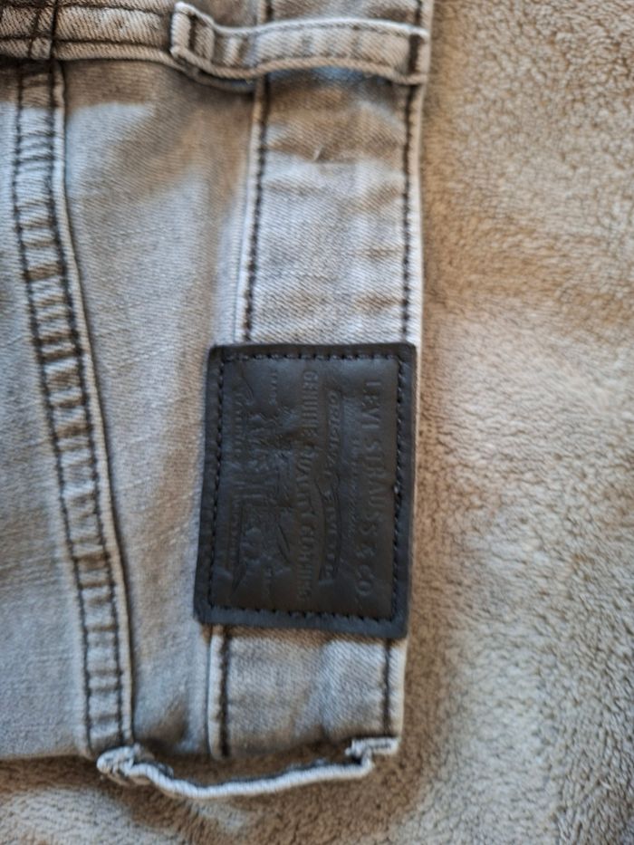 Jean skinny levi's gris taille 36 - photo numéro 3