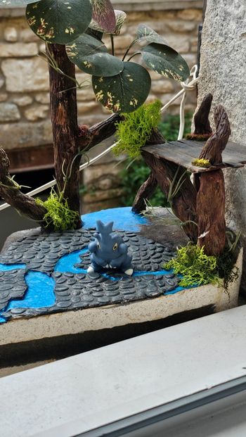 Super figurine Pokemon Nintendo finger puppet scarhino