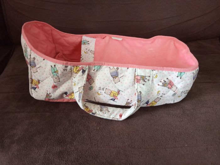 Joli Couffin "Corolle" de 2012 pour poupons 36/42cm