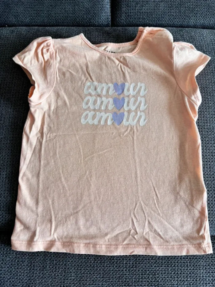 T-shirt