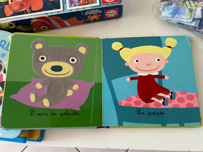 Lot livres / puzzles - photo numéro 7