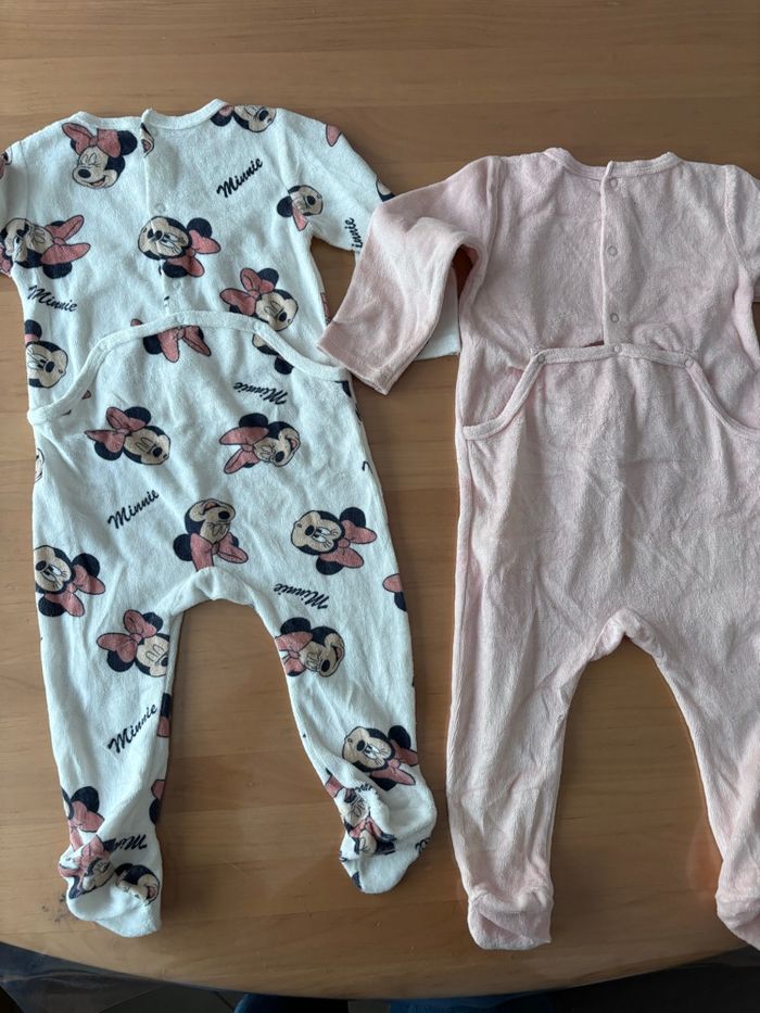 Lot de 2 pyjamas Disney 12M - photo numéro 6