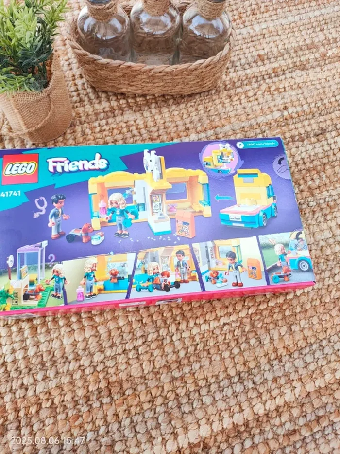 Lego Friends 41741 la fourgonnette canin - photo numéro 2