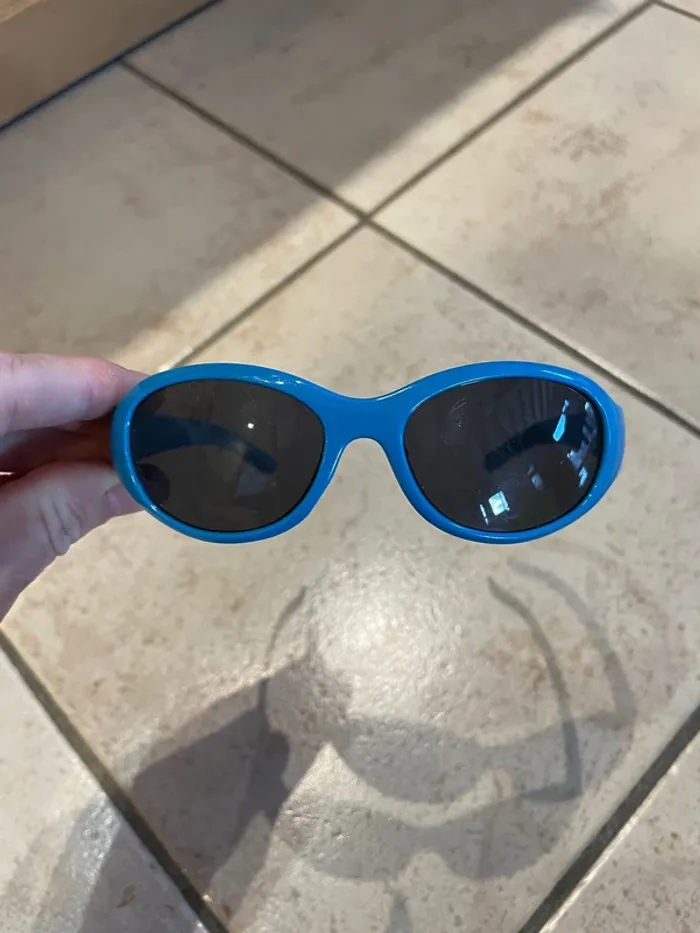 Lunettes de soleil enfant