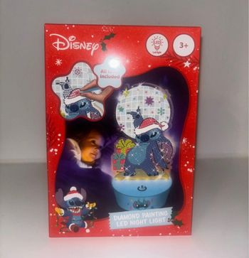 Diamond painting veilleuse Stitch de Noel
