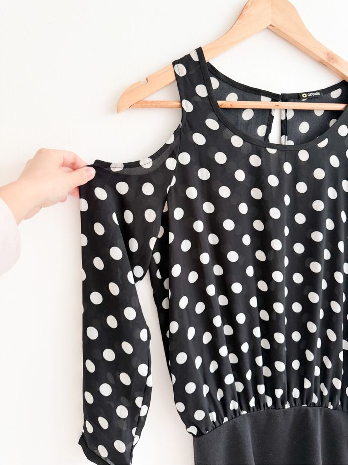 Robe épaules dénudée noir à motifs blanc appel’s taille 38 M - photo numéro 2