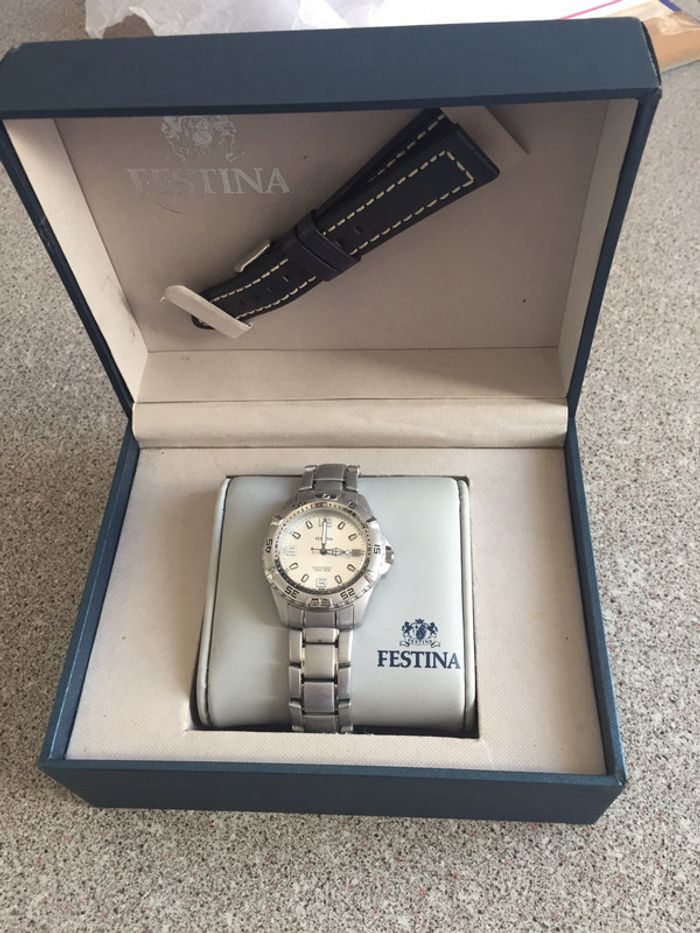 Montre homme Festina comme Neuve - photo numéro 2