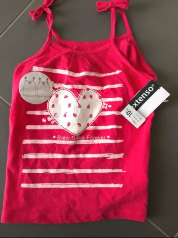 Debardeur neuf in extenso 2 ans