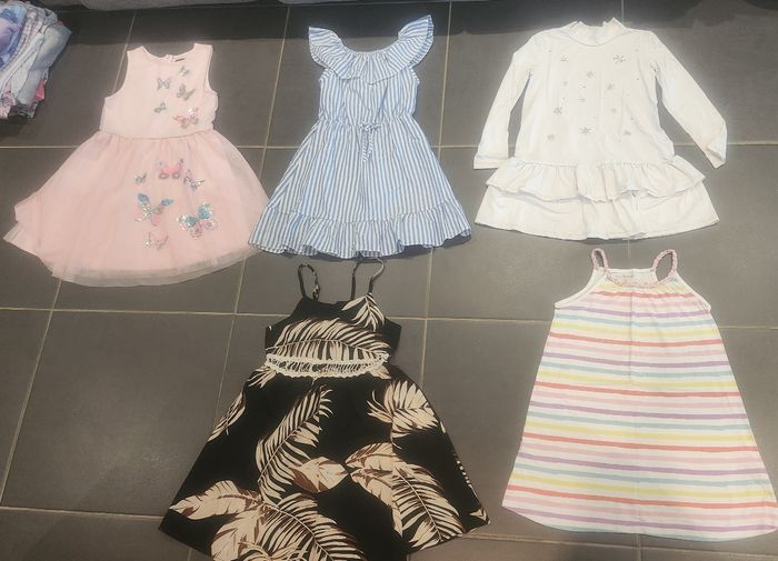 Lots de vêtements fille 8 ans - photo numéro 8