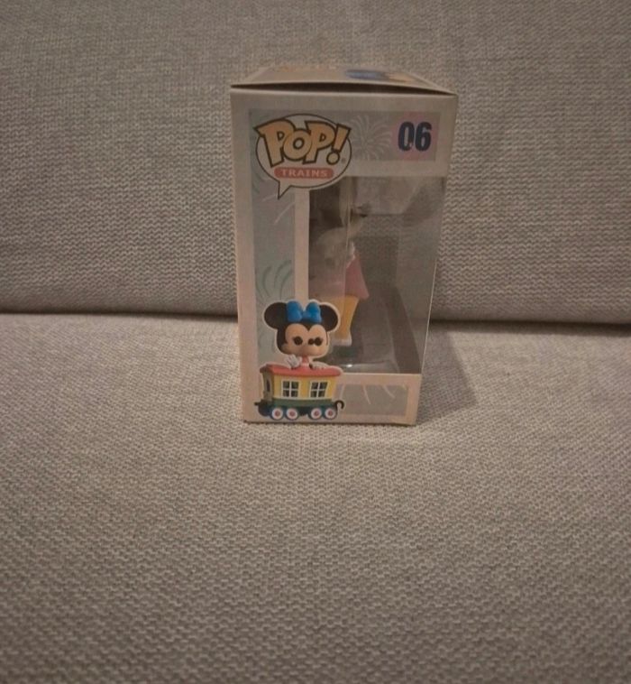 Figurine POP Minnie mouse 06 - photo numéro 2