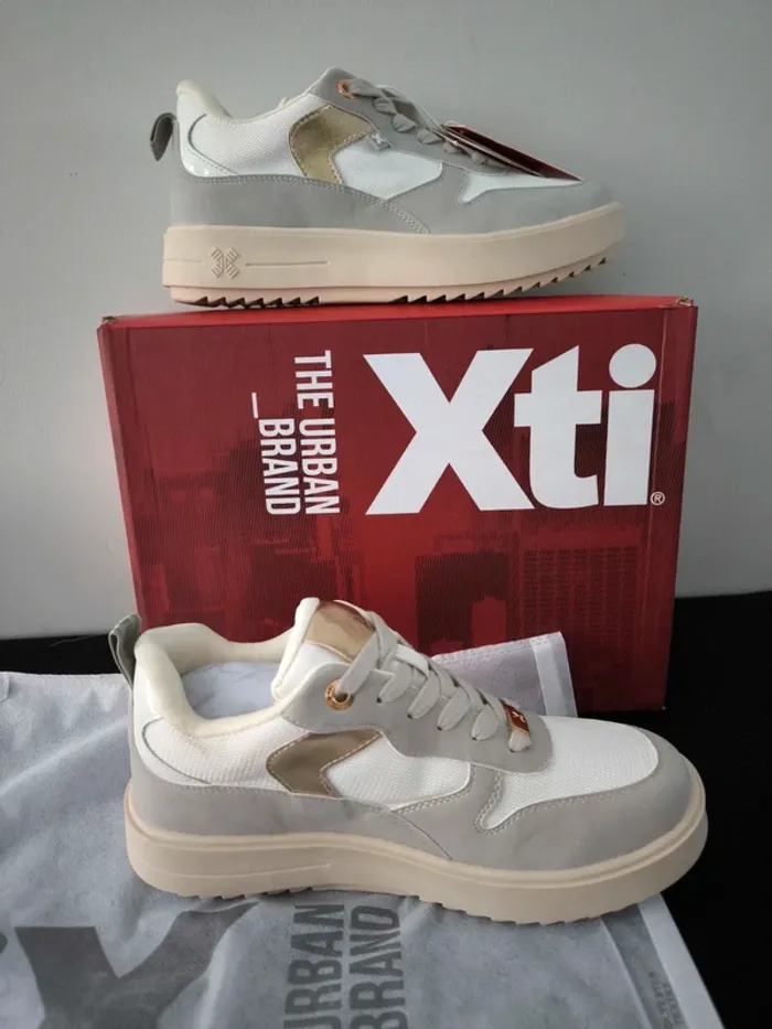 Baskets Xti neuves Taille 38 - photo numéro 2