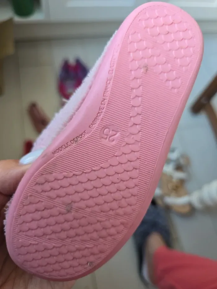 Lot des chaussons filles 5 paires - photo numéro 3