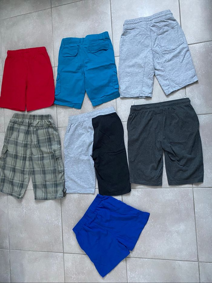 Lot 7 shorts/ bermudas taille 10 ans - photo numéro 2