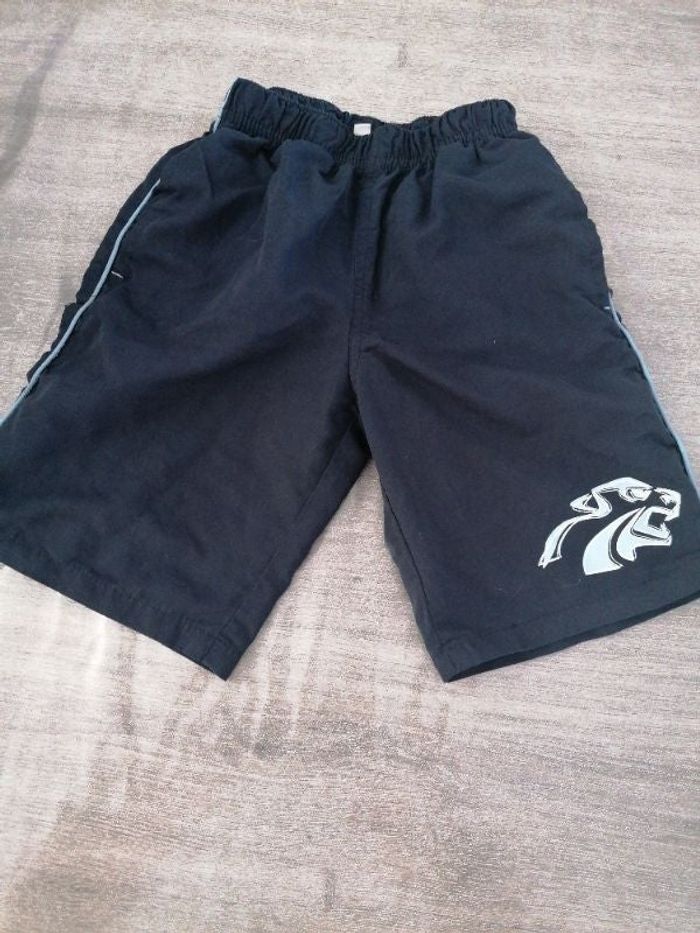 Short motif tigre