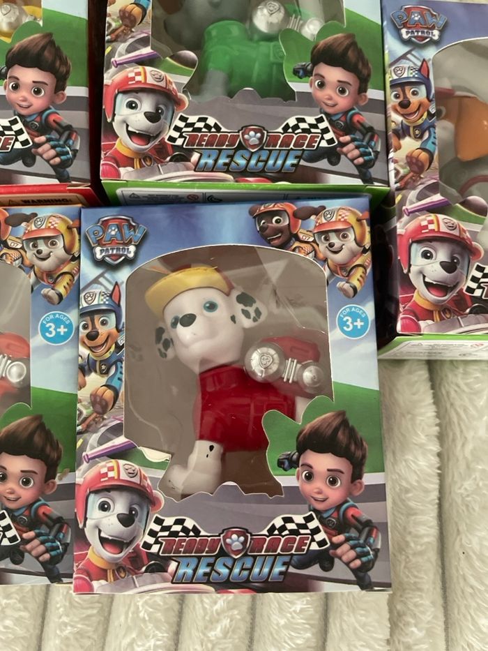 Figurine  pat patrouille - photo numéro 2