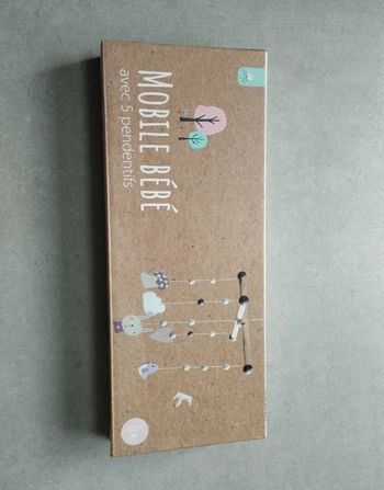 Mobile en bois neuf