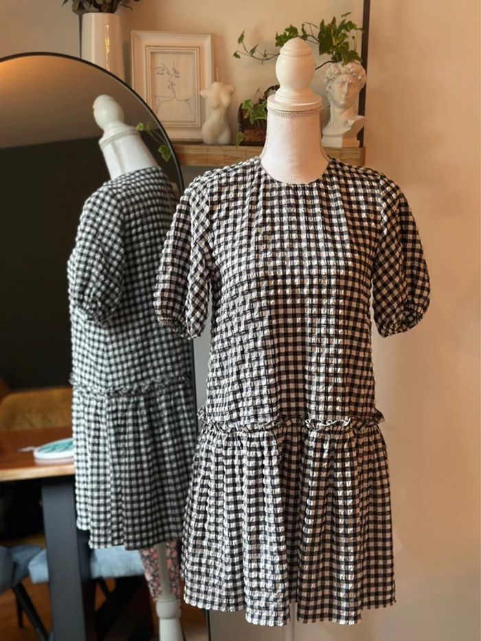 Robe à carreaux noire et blanche Zara taille XS oversize - photo numéro 2