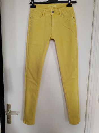 Pantalon jaune 38