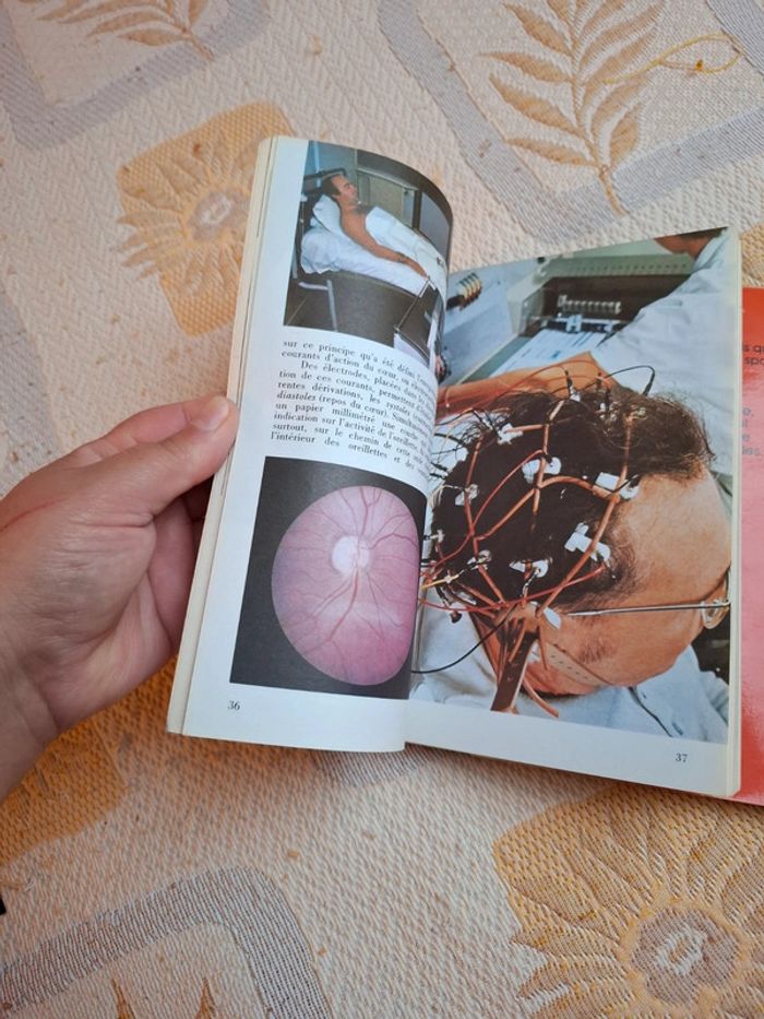Magnifique lot de 2 livres sur la sante le sport la forme - photo numéro 8