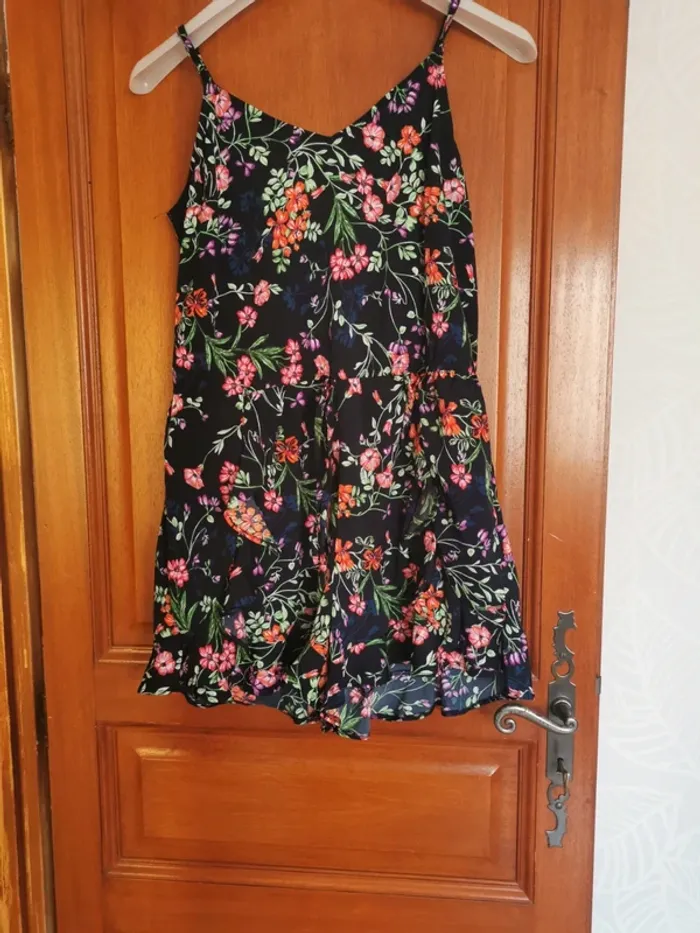 Combishort fleurie taille 42 - photo numéro 3