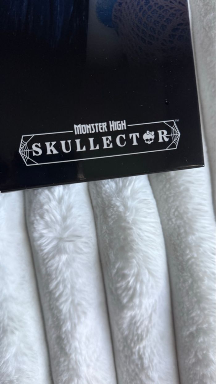 Poupée collector Monster High Skullector Emily la Mariée Cadavérique - Édition limitée Tim Burton (neuve, boîte intacte) ! - photo numéro 5
