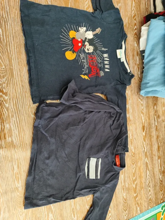 🍁 lot de 5 tee-shirts manches longues taille 18 mois 🍁 - photo numéro 5