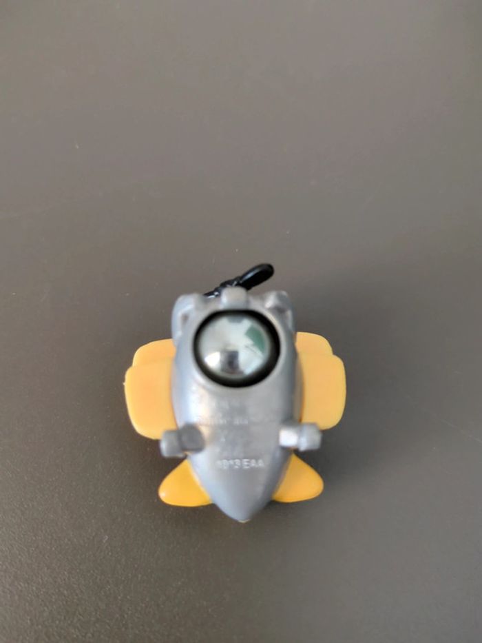 avion cars disney - photo numéro 3