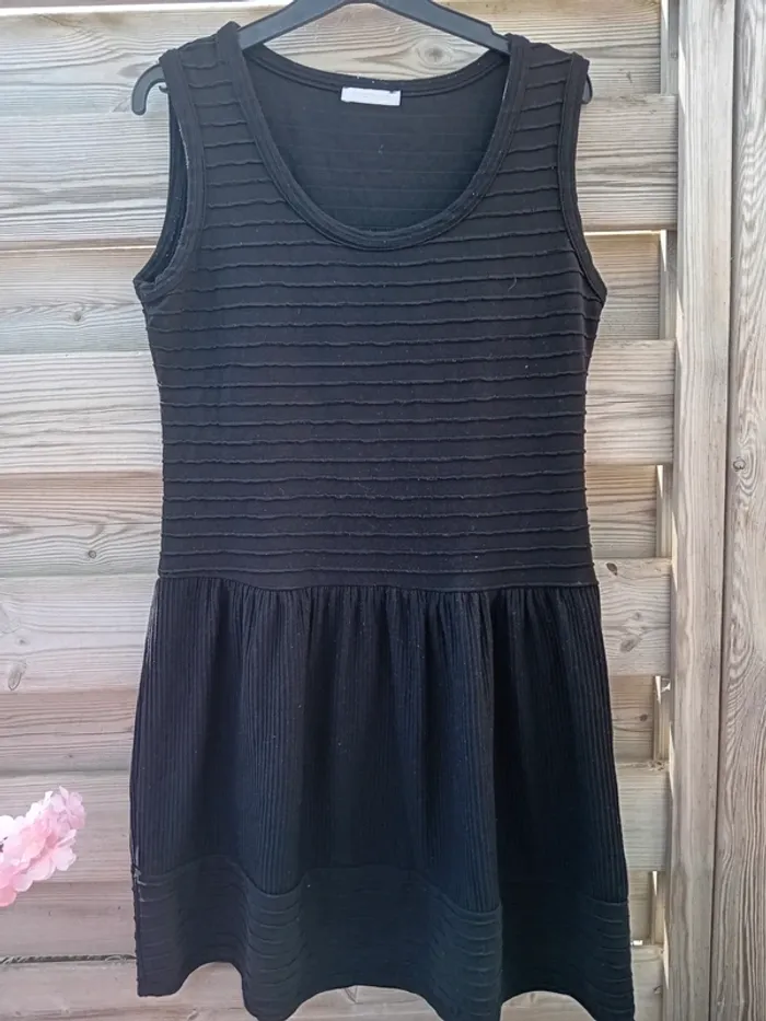 Lot de 8 robes femme Taille M ( 38 ) tbe - photo numéro 7