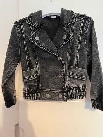 Veste en jean B.Nosy taille 104