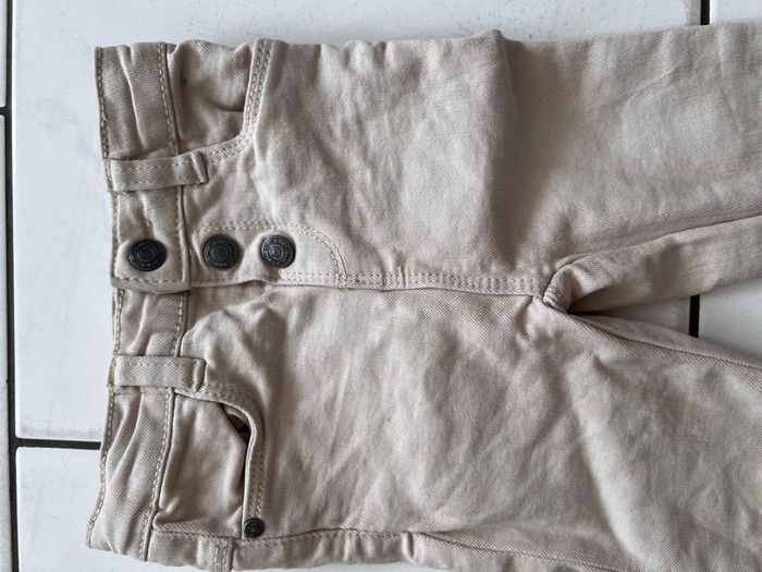 Pantalon beige - photo numéro 2