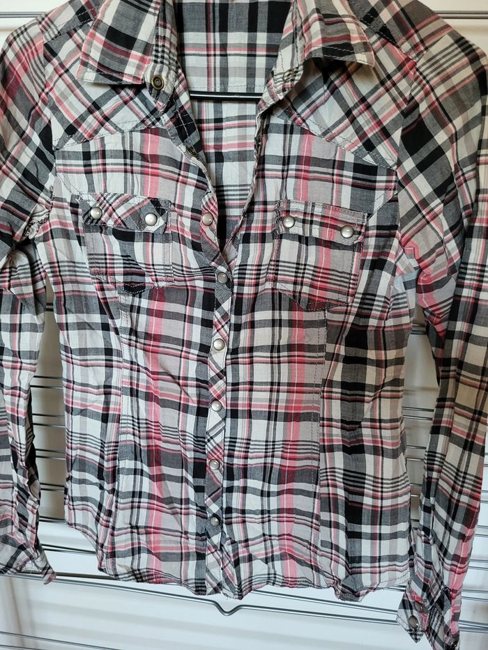 Chemise à carreaux - photo numéro 2